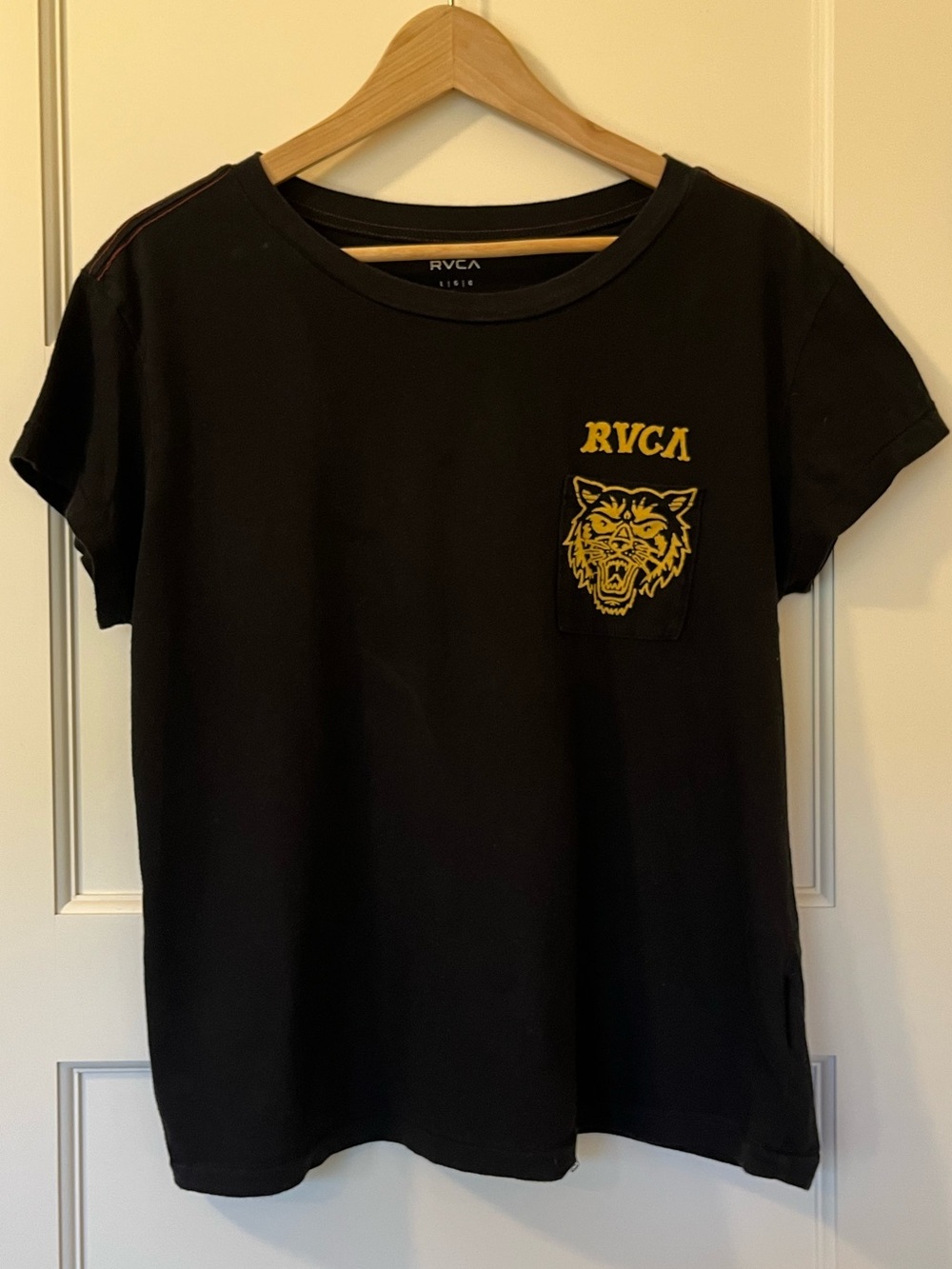 RVCA • ANP Tiger Pocket Graphic Tee • Red Stitch Heritage Black • Size Large